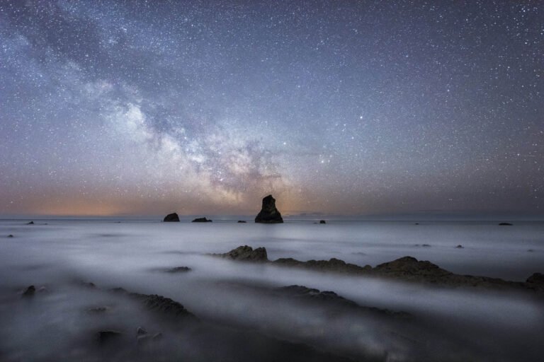 Mupe Bay on the Dorset coast at night